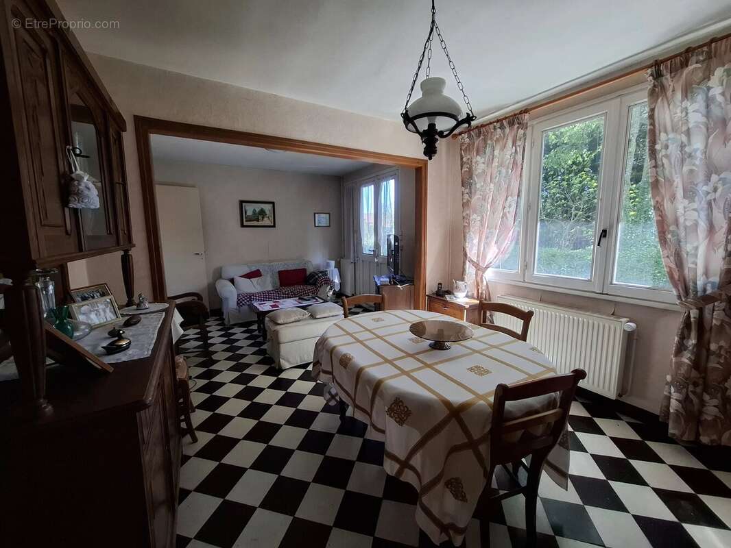 Maison à GOURNAY-EN-BRAY