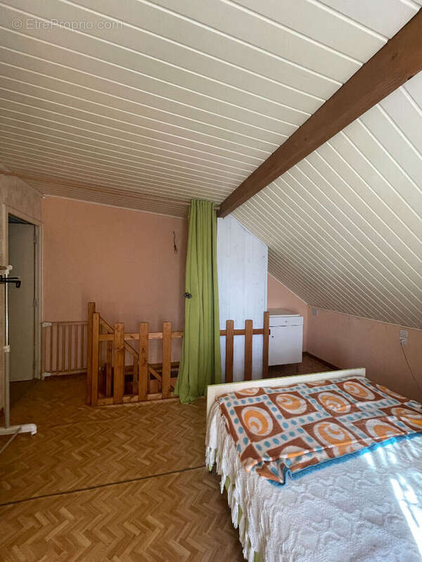 Maison à LAPEYROUSE