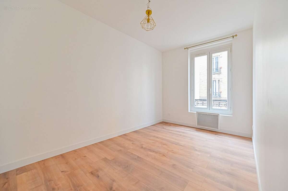 Appartement 42 m² à Clichy  - photo 2