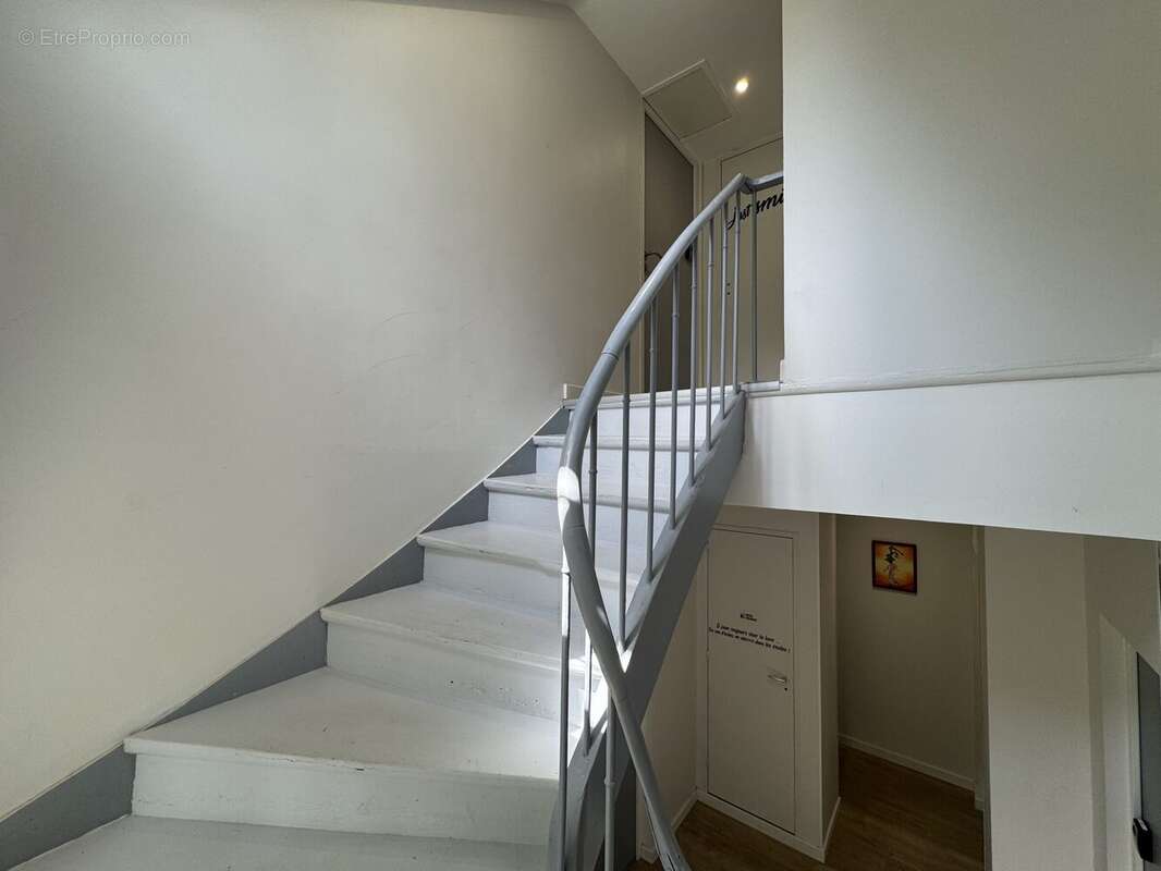 Appartement à BOHARS