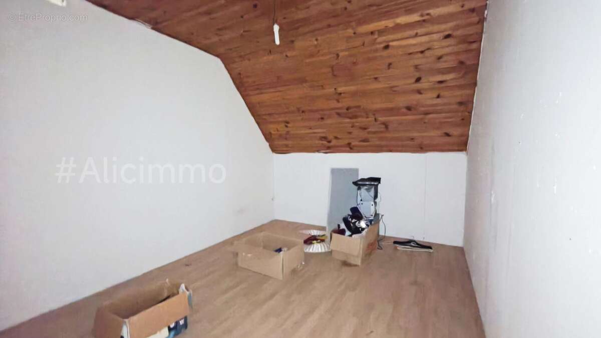 Maison Le Meix Saint Epoing 4 pièce(s) 99 m2 - photo 12