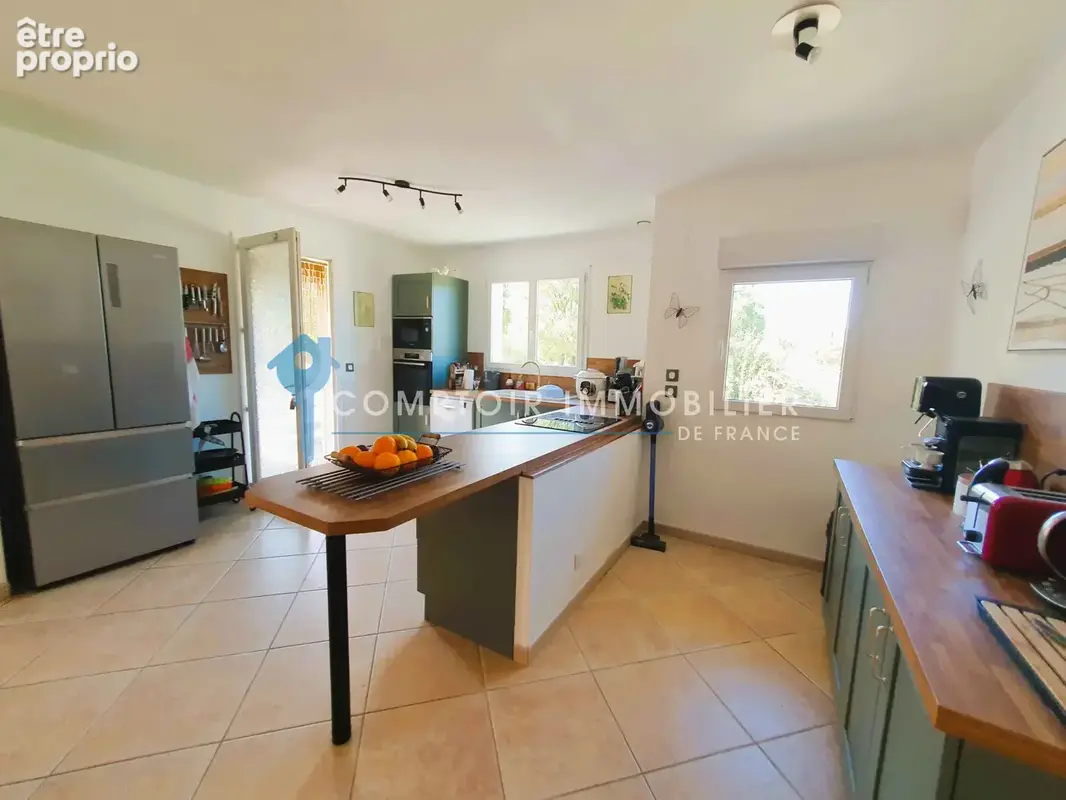 Proche le vigan : villa plain pied 3 chambres sur terrain 3000 m2 avec piscine - photo 8