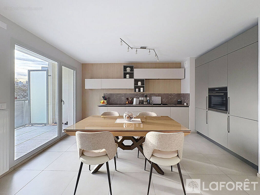 Appartement à CALUIRE-ET-CUIRE