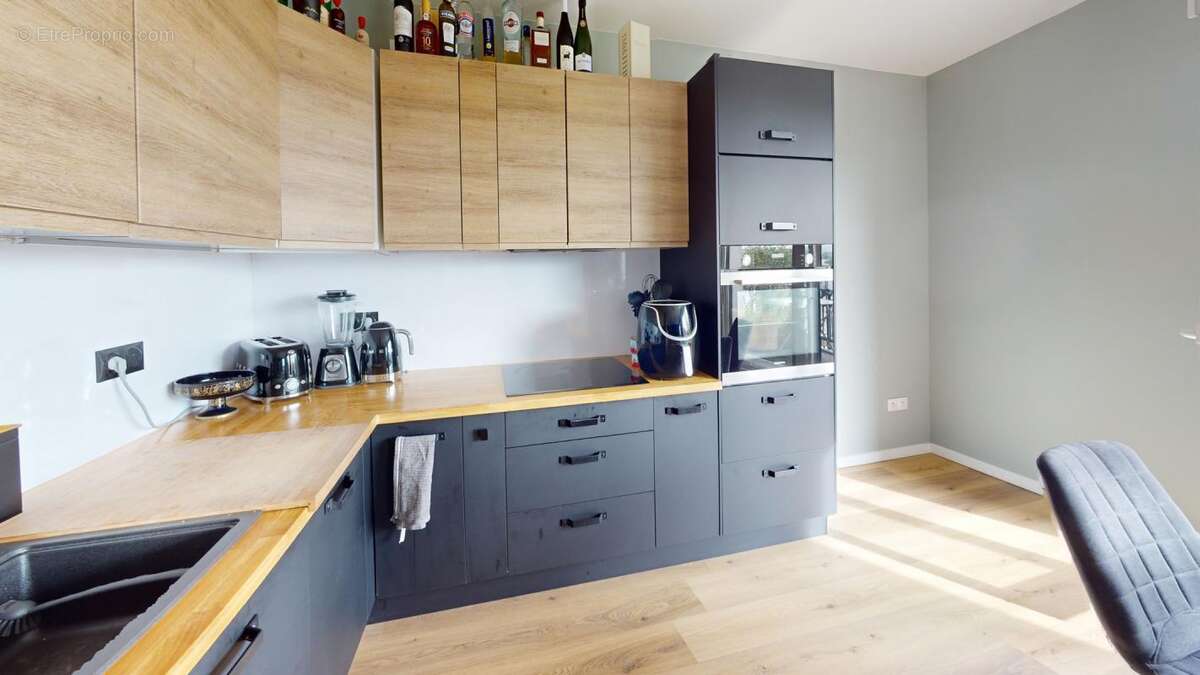 Appartement à COLOMBES