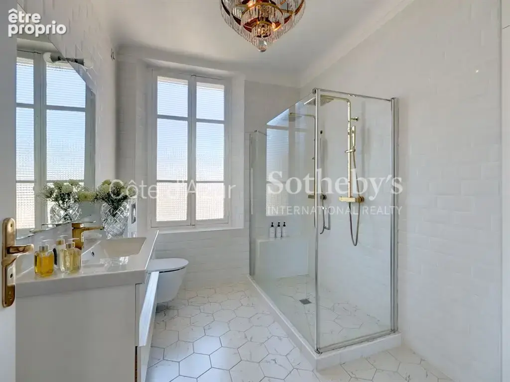 Cannes Petit Juas, 4 pièces de 121 m² rénové avec vue mer et garage - photo 14