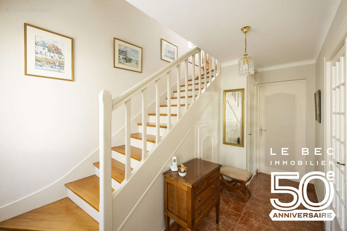 Maison 117 m² à Vannes  - photo 3