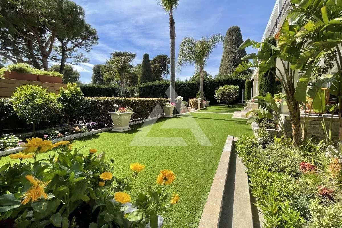Maison à SAINT-JEAN-CAP-FERRAT