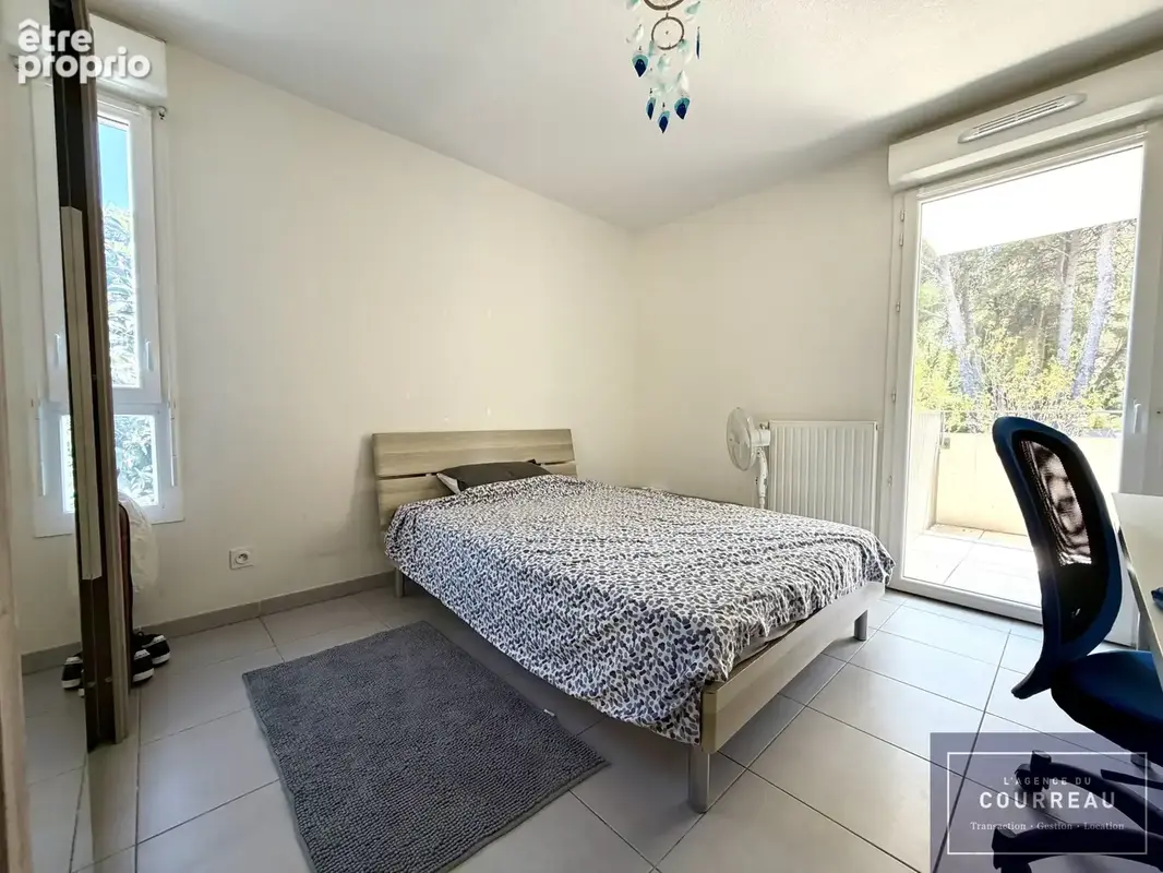 Un appartement F2 de 49 m2 avec terrasse et garage - photo 9