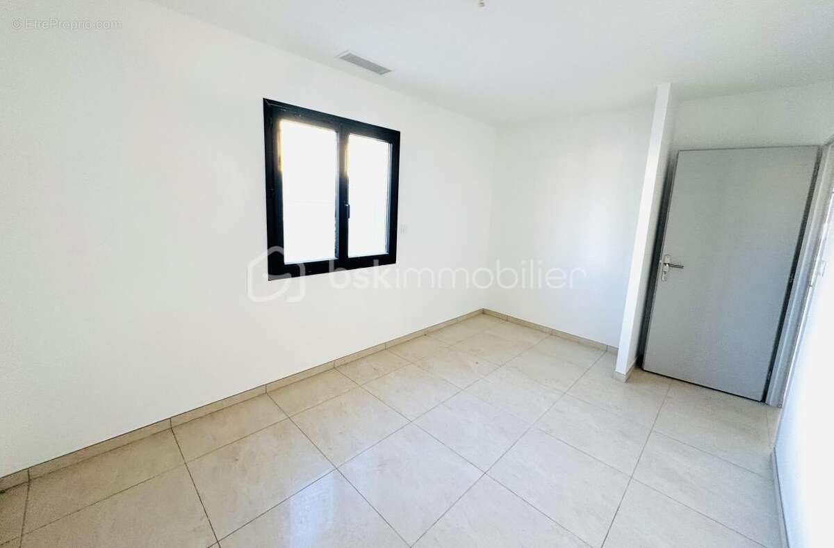 Villa plain pied 130 m² - photo 9
