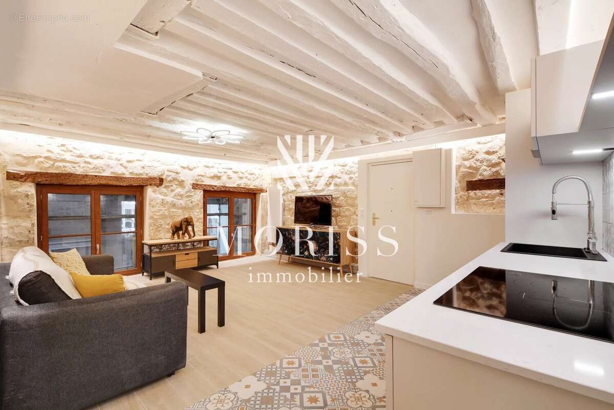 Appartement à PARIS-2E