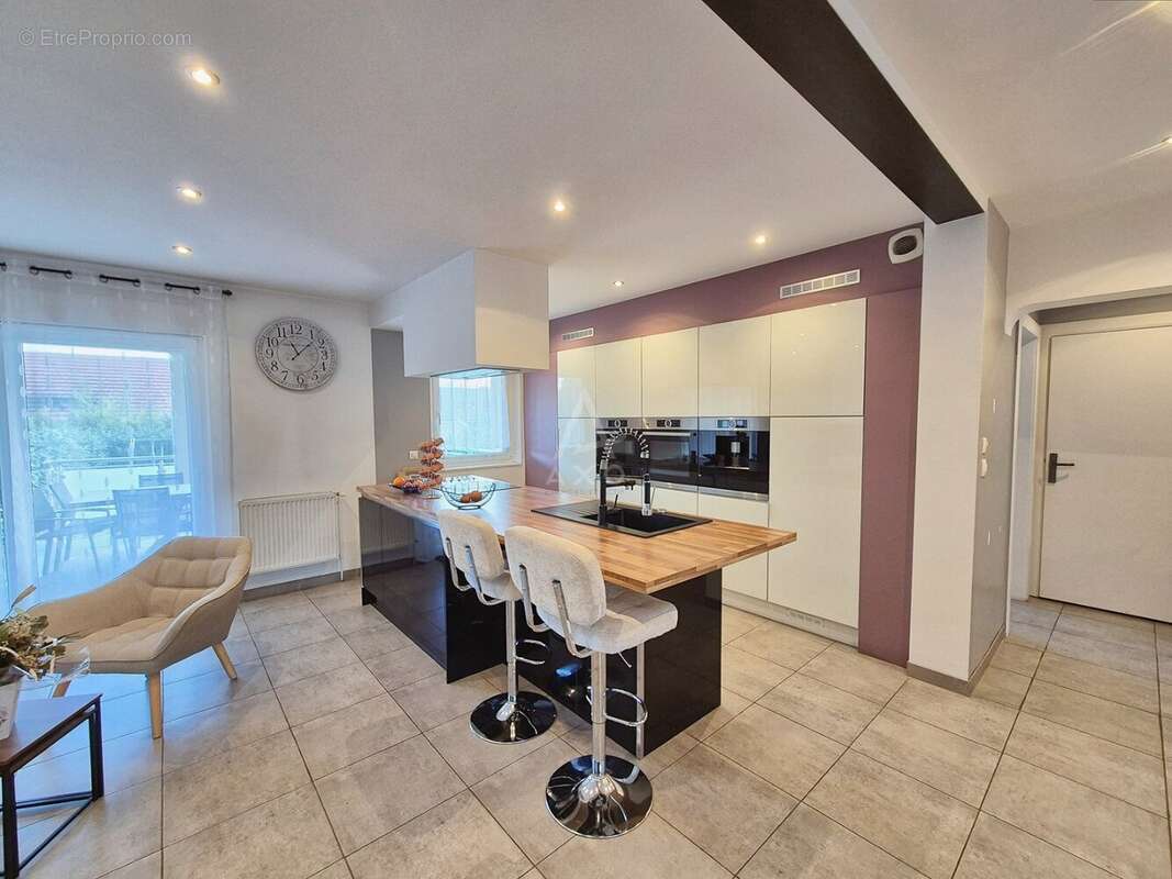 Appartement à AMNEVILLE