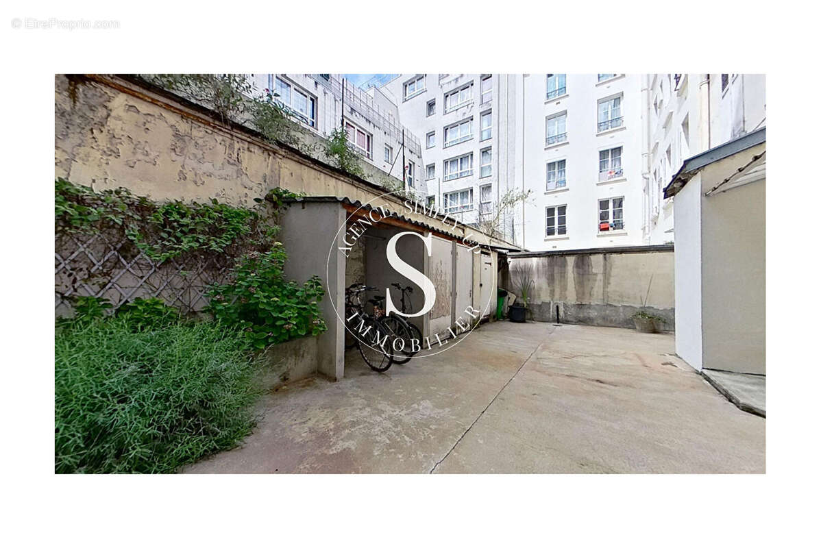 Appartement à PARIS-15E