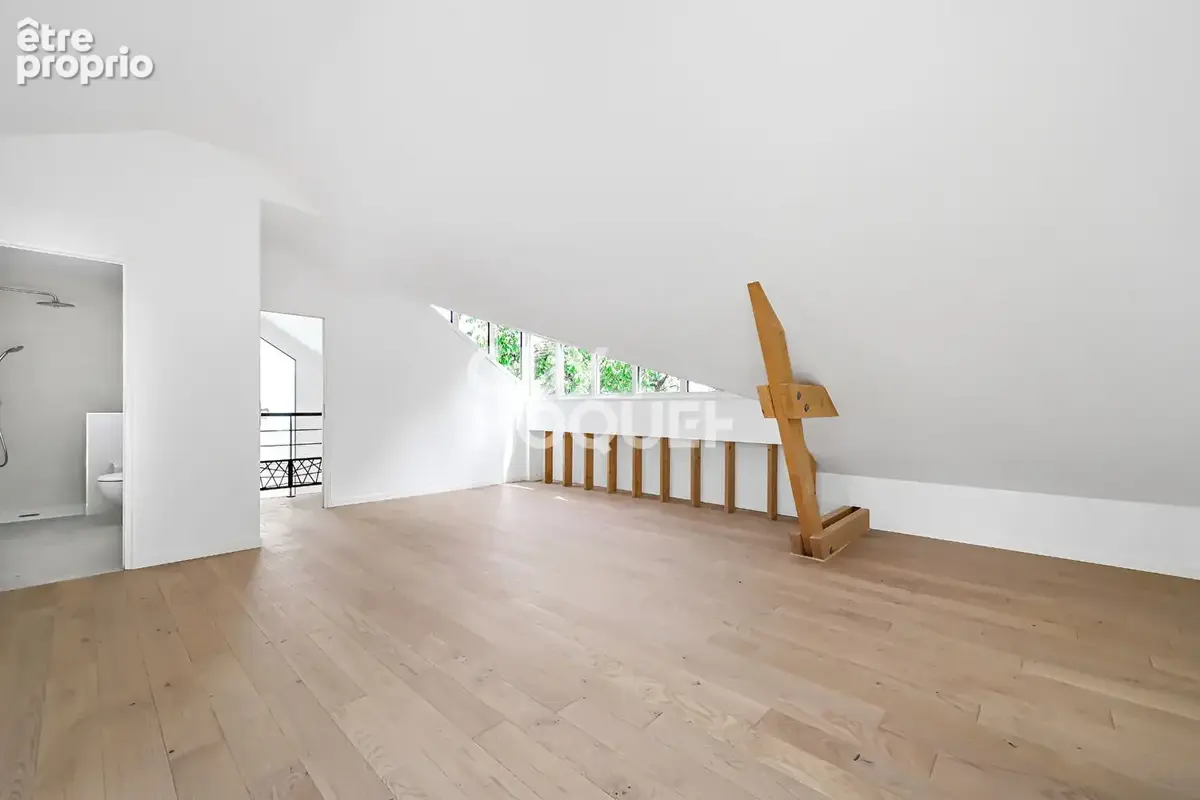 EXCLUSIVITÉ GUY HOQUET - Belle maison familiale - photo 13