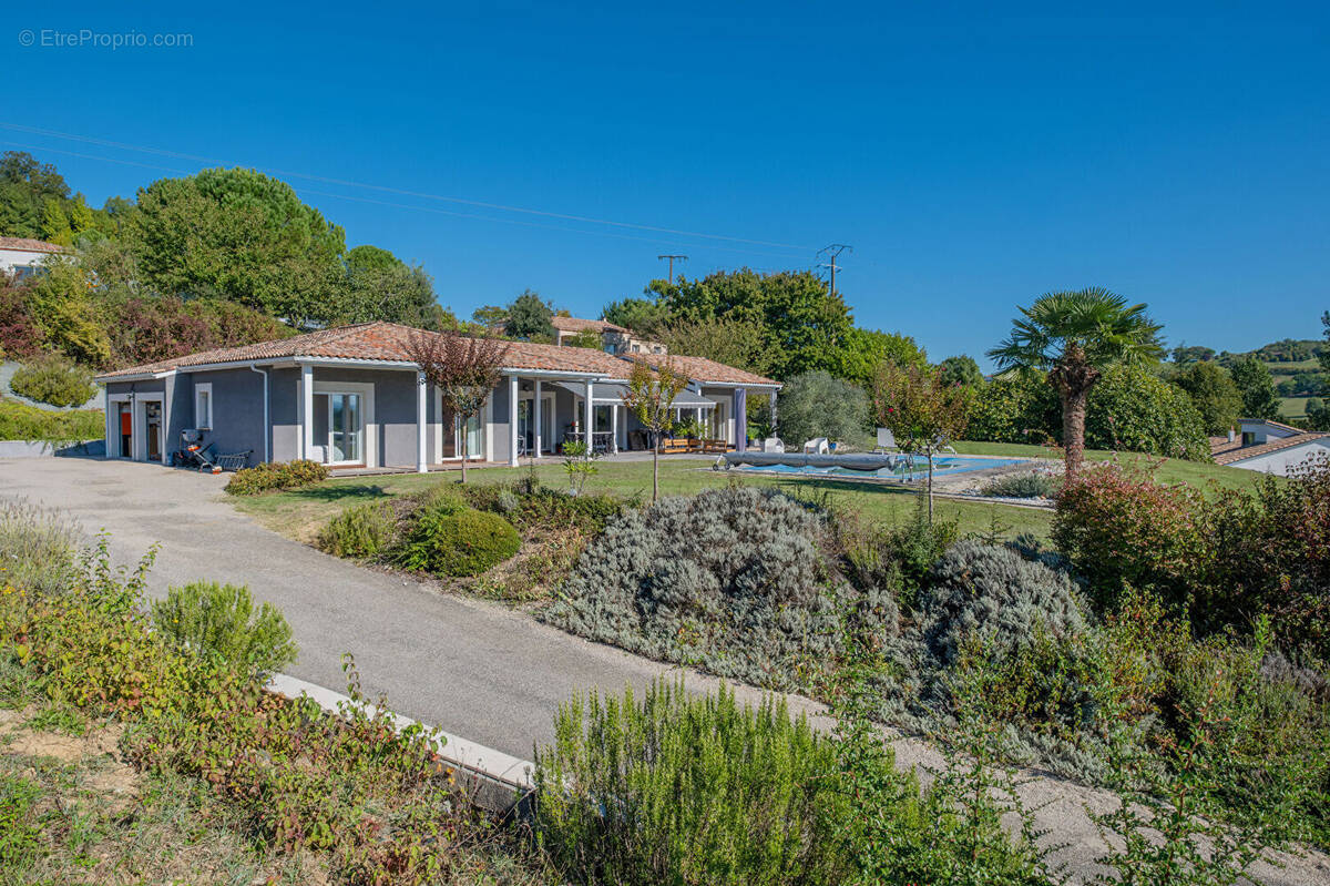 Maison à VILLENEUVE-SUR-LOT