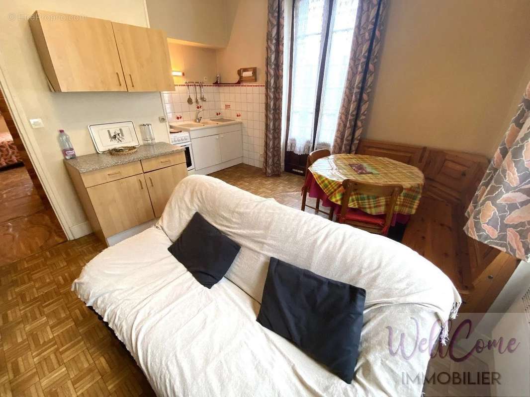 Appartement à AIX-LES-BAINS