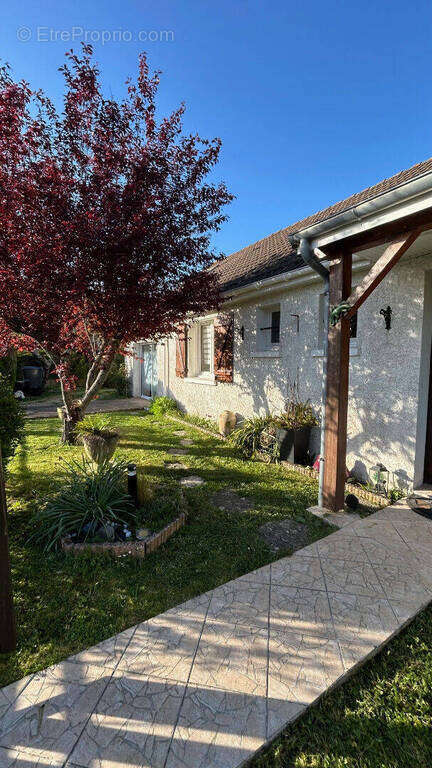 Maison à VINEUIL