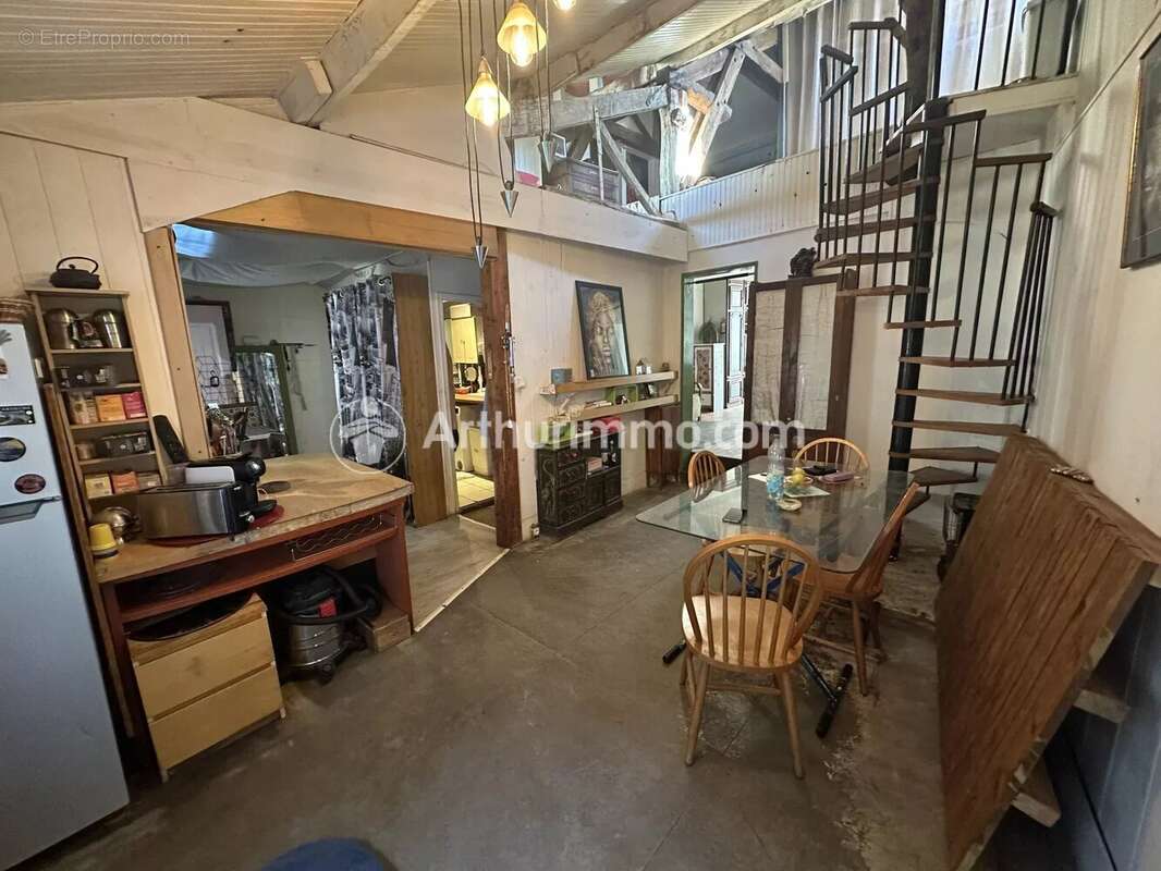 Appartement à SAINT-ASTIER