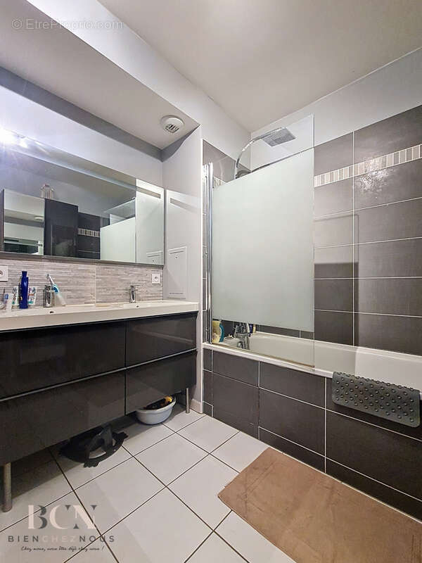 Appartement à MAFFLIERS