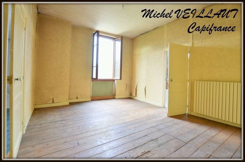 Dpt Allier (03), à vendre PARAY LE FRESIL maison P7 de 150 m² - Terrain de 1 150,00 m² - photo 7