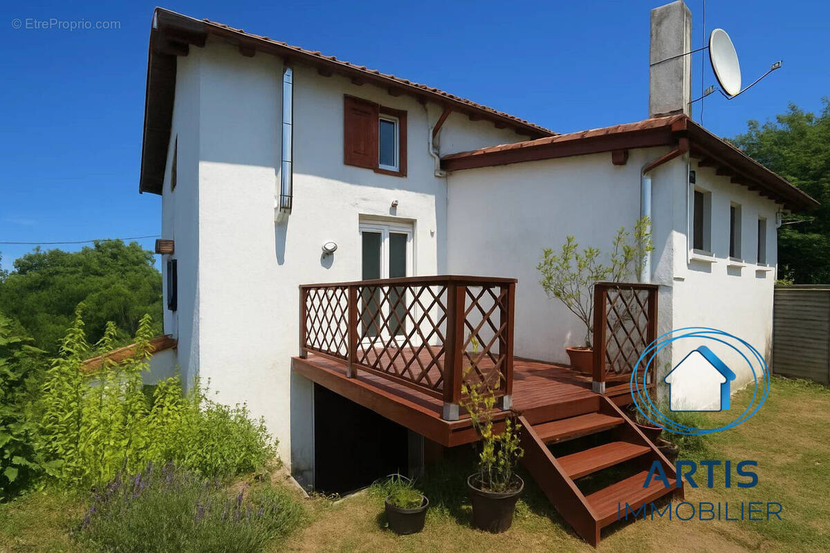 Appartement à URRUGNE