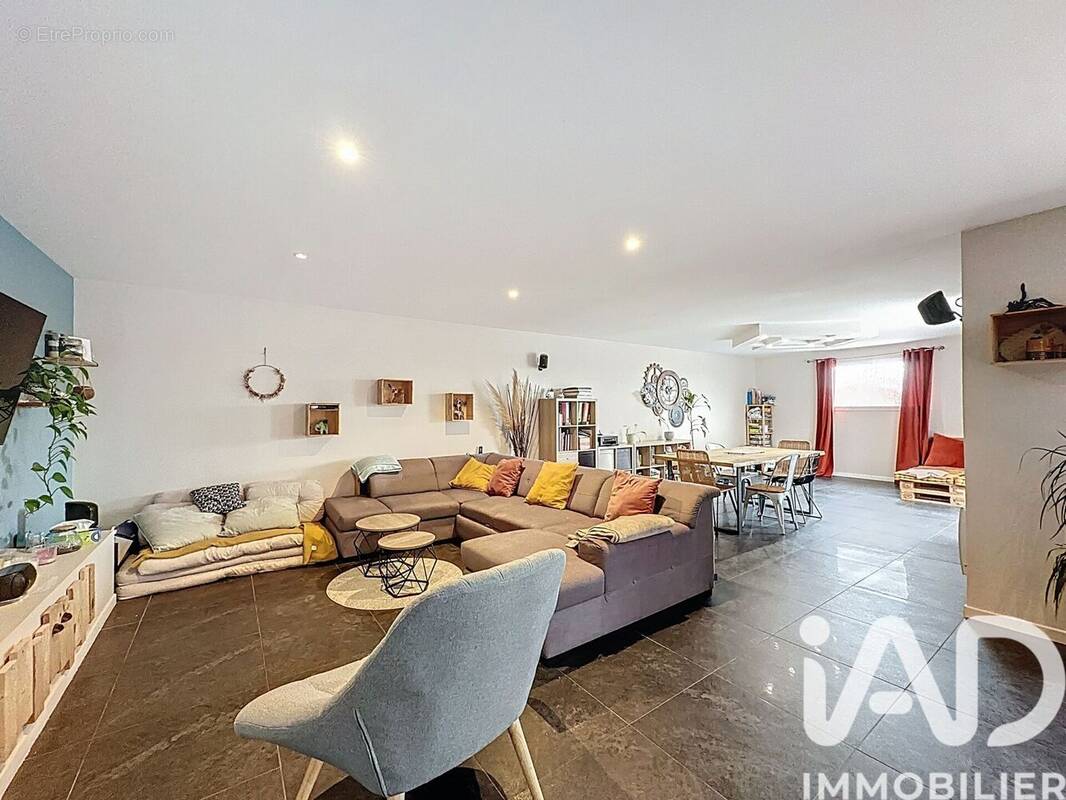 Photo 1 - Maison à BEDARRIDES