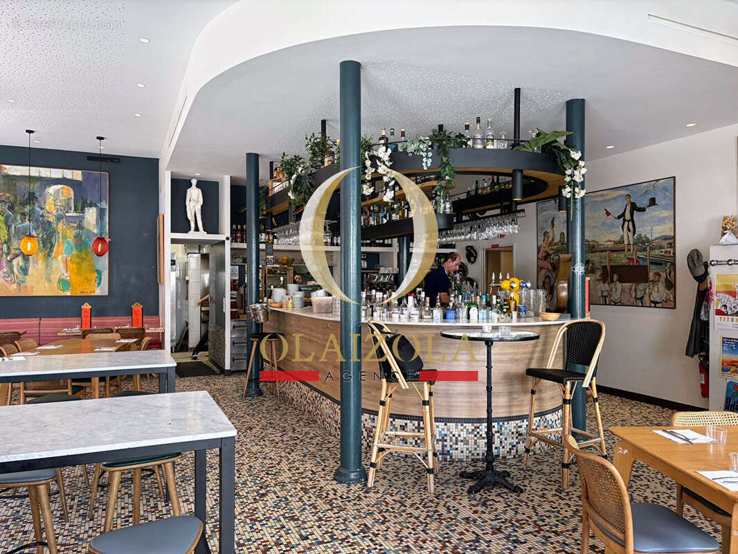 Commerce à SAINT-JEAN-DE-LUZ