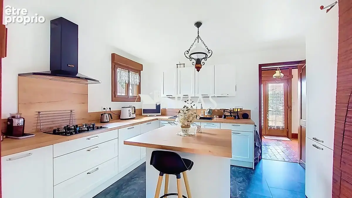 Maison 160 m² à Corneville-Sur-Risle  - photo 8