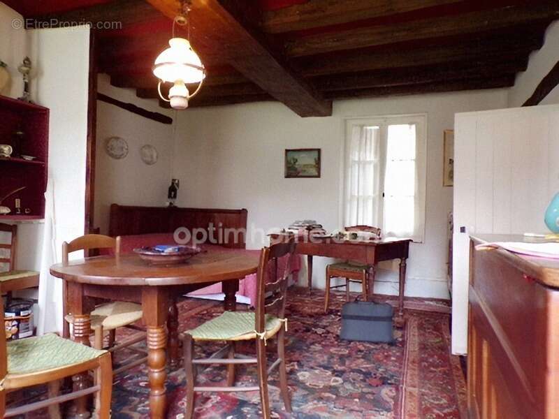 Maison à SAINT-GONDON