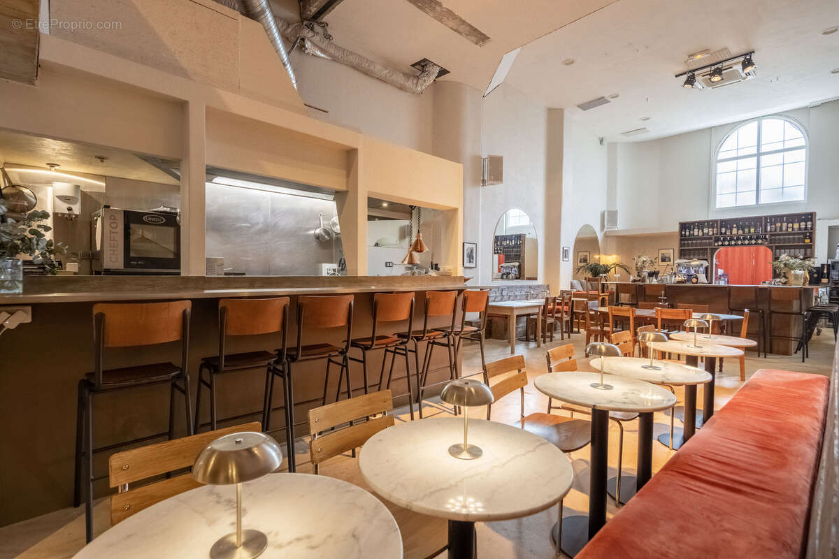 Commerce à SAINT-REMY-DE-PROVENCE