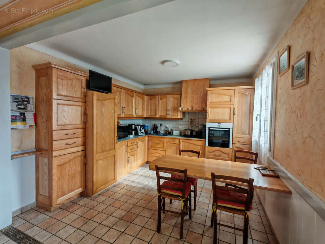 Maison à LA ROUXIERE