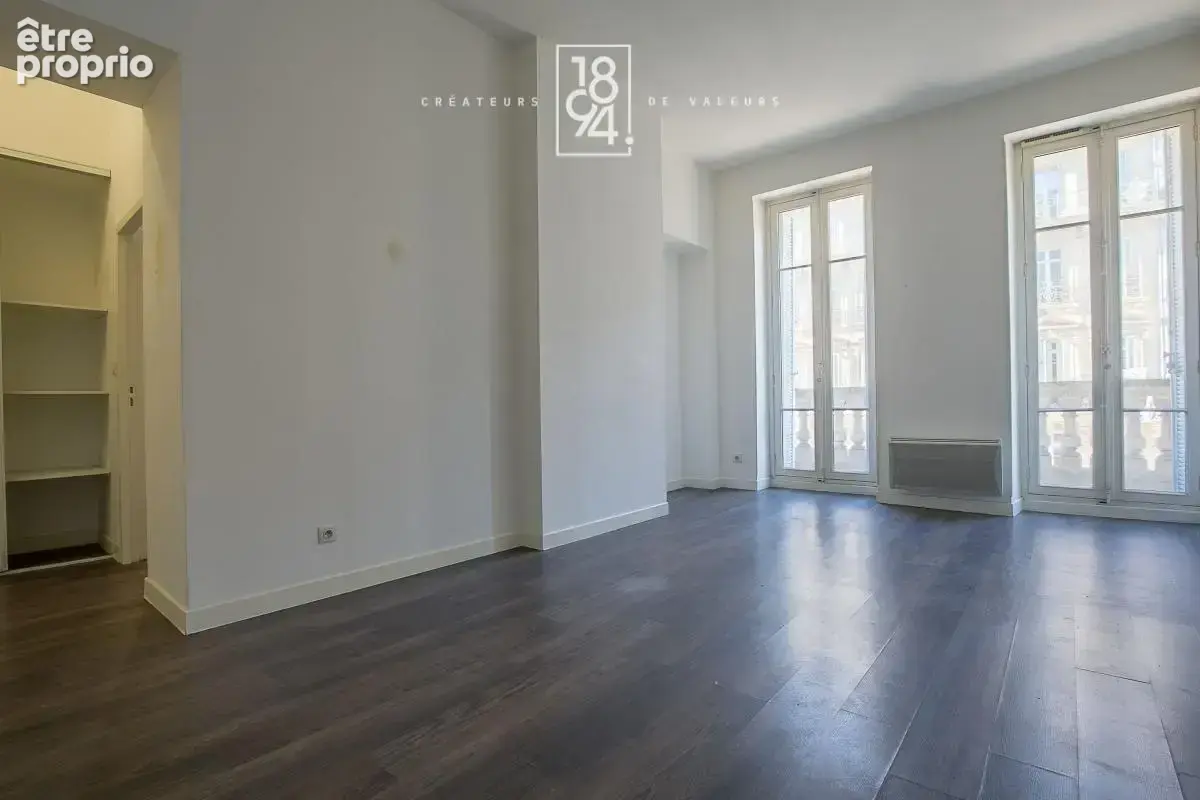 A Vendre I T4/T3 de 79m2 de type Haussmannien I La République - photo 5