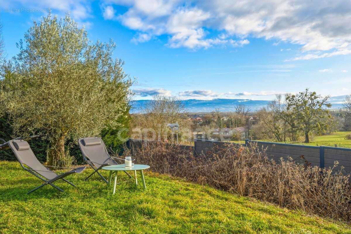 Maison à vendre 7 pièces CROZET (01) - photo 12