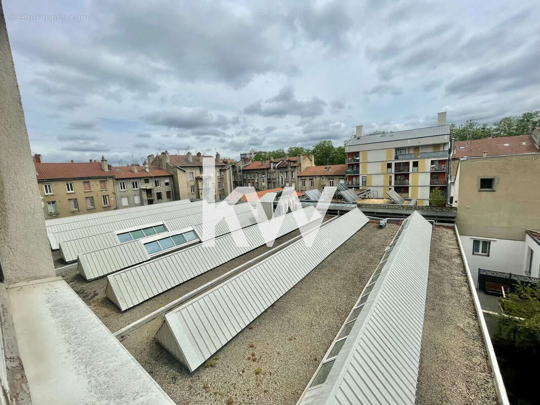 Appartement à SAINT-ETIENNE