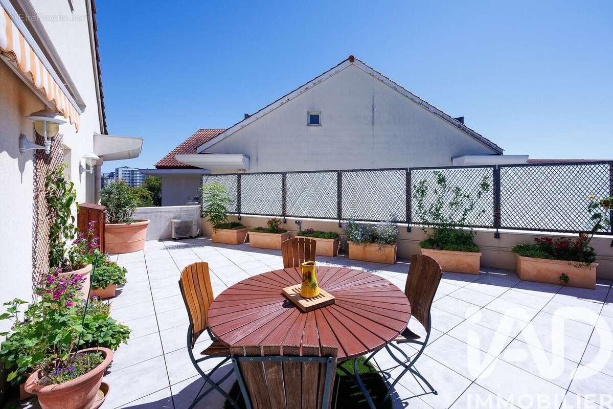 Photo 6 - Appartement à LYON-4E