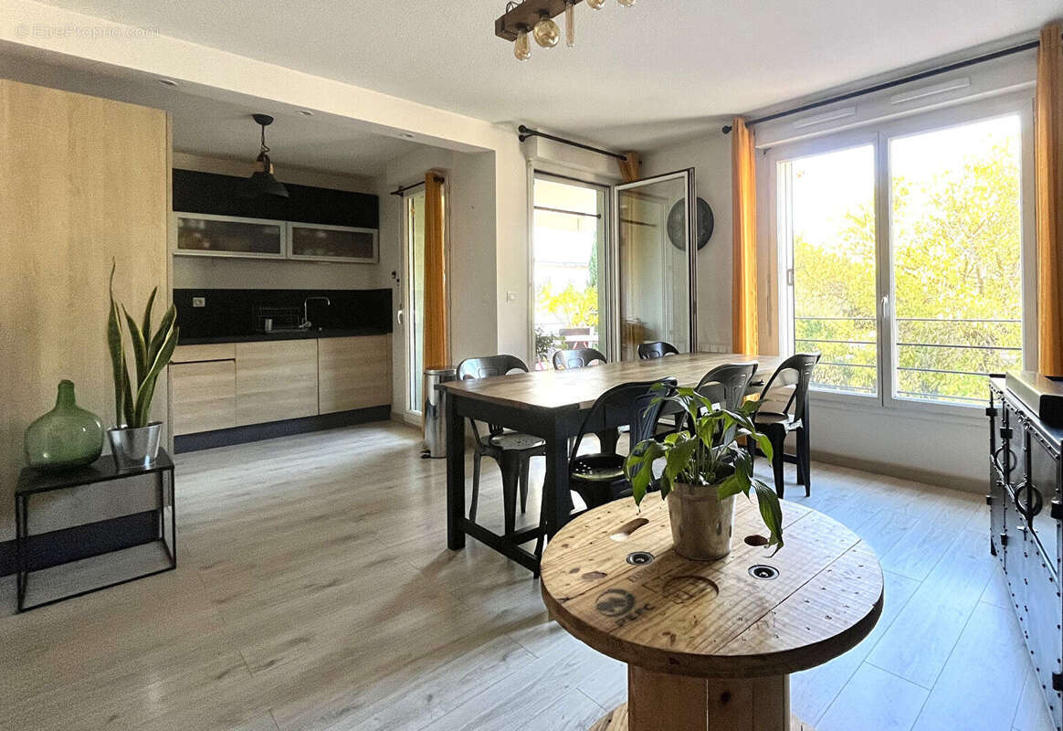 Appartement à AIX-EN-PROVENCE