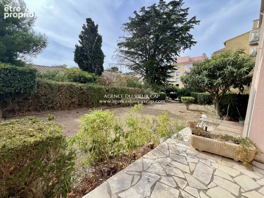 Achat cap d'agde secteur vieux port / falaises spacieux t3 en rdc vue jardin avec parking prive - photo 17