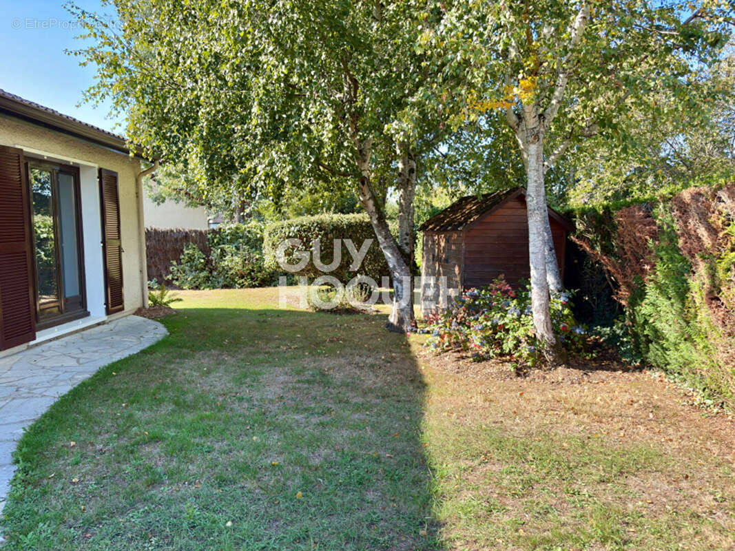 Maison à SOISY-SUR-SEINE