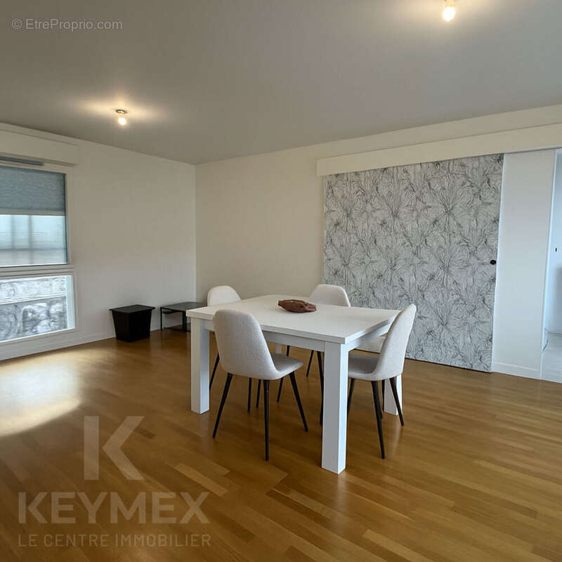 Appartement à SAINT-DENIS