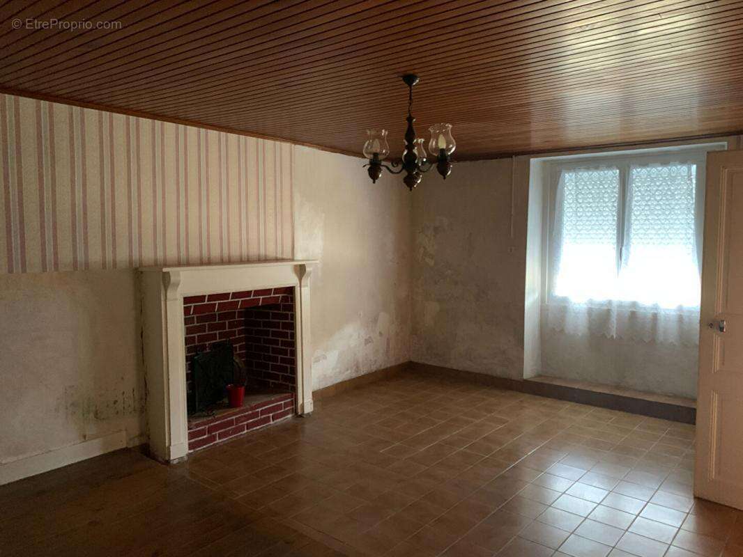 Maison à PLUVIGNER