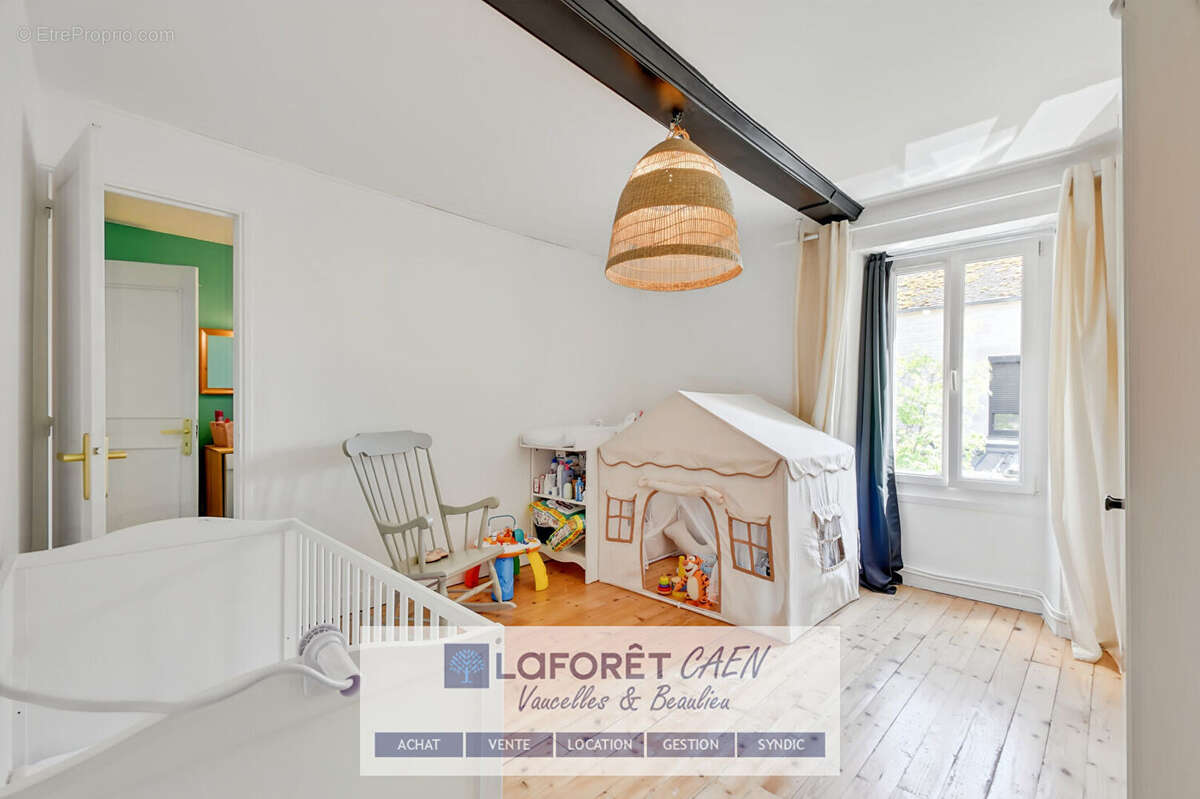 Maison à SAINT-AIGNAN-DE-CRAMESNIL