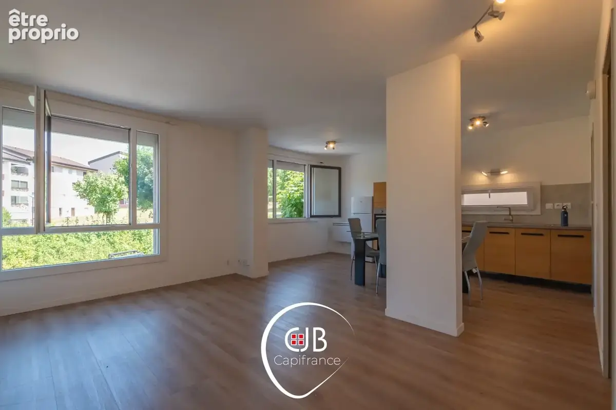 Appartement à vendre 2 pièces CRAN GEVRIER (74) - photo 3