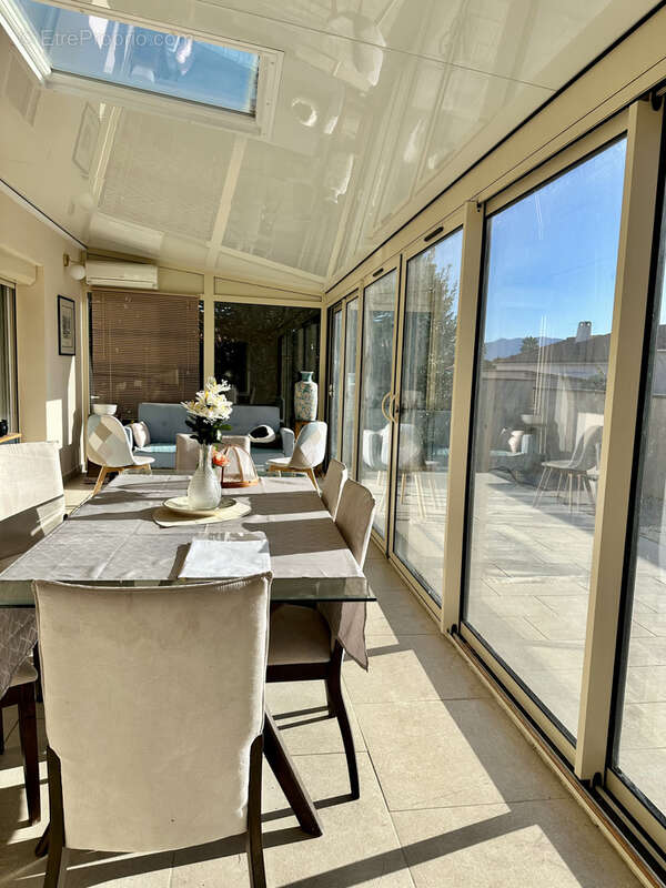 Maison à VILLENEUVE-DE-LA-RAHO