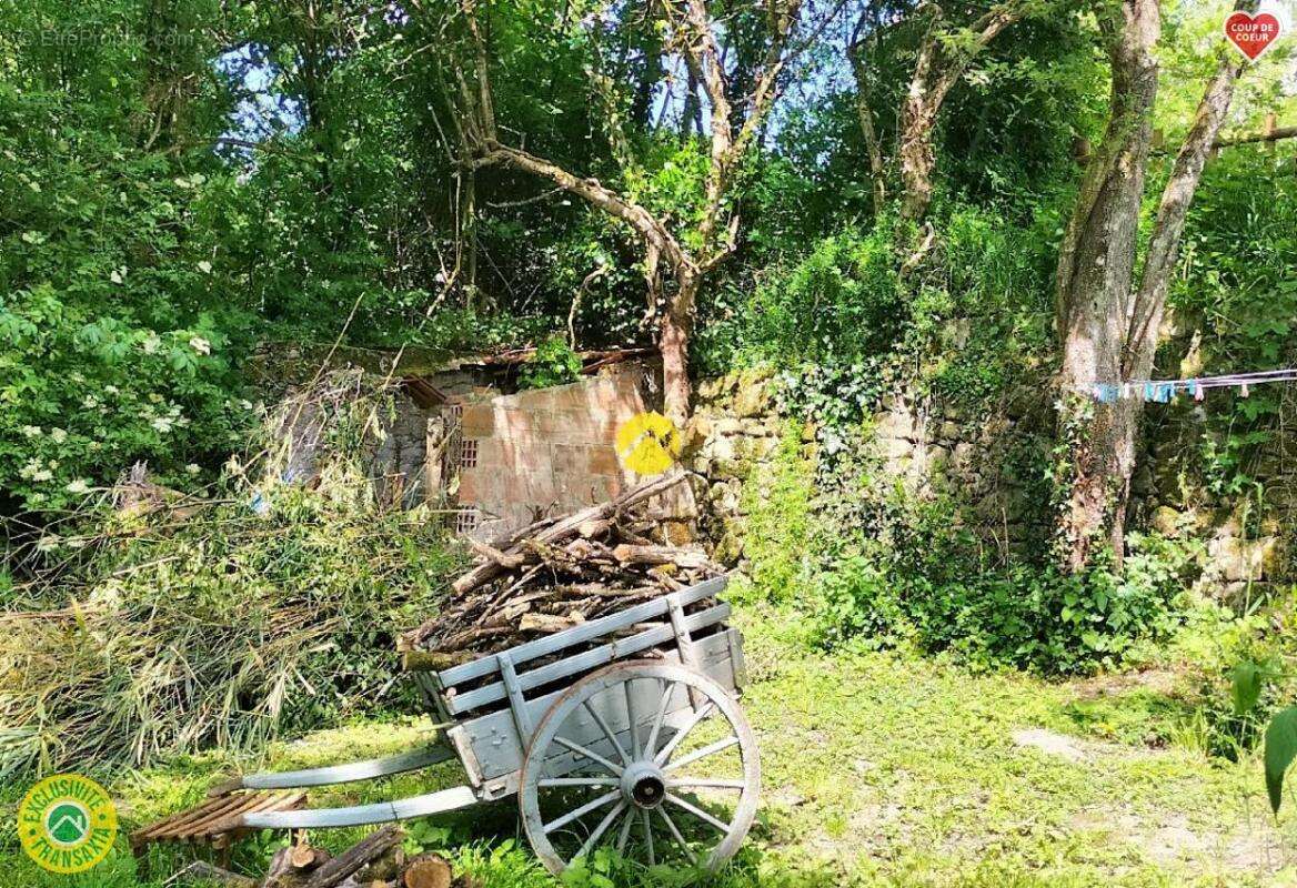 Maison à CHENERAILLES