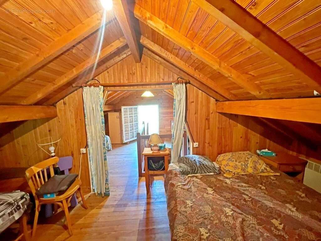 Exclusivité/Bourgogne, Parc du Morvan, Secteur GOULOUX, chalet 49 m² environ sur plus de 3000 m² de terrain boisé. - photo 14
