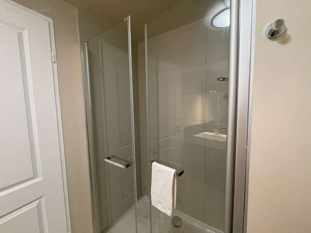 Appartement à REMOULINS