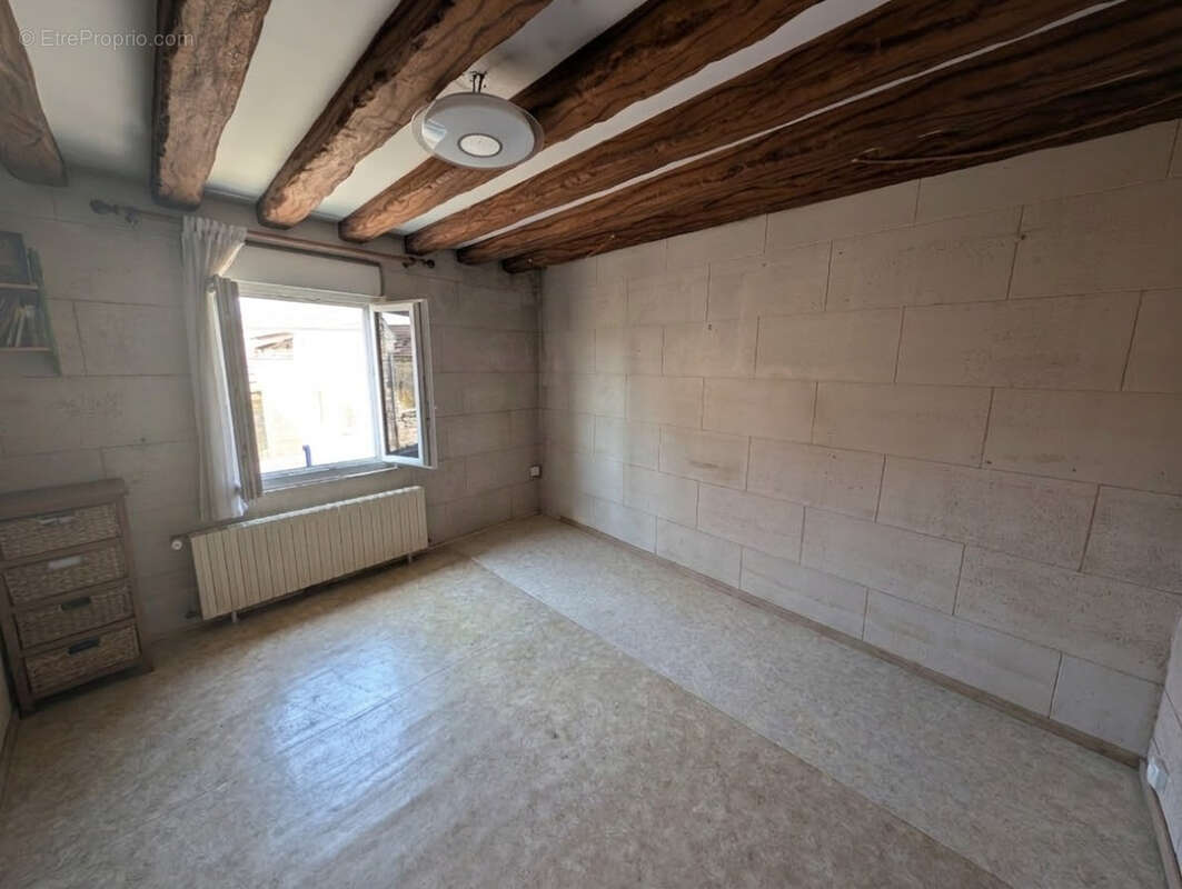 Appartement à VILLERS-SOUS-SAINT-LEU
