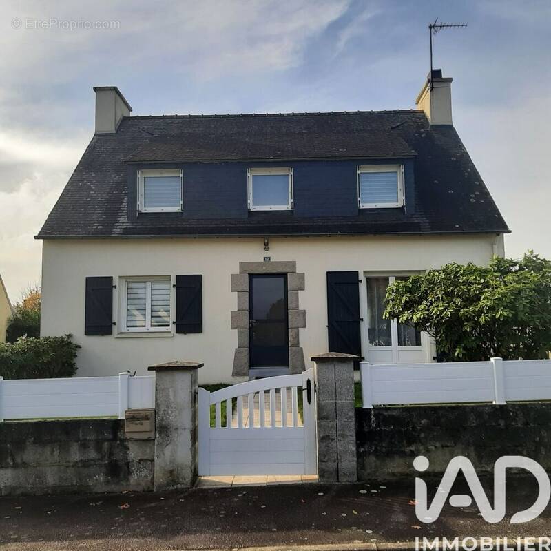 Photo 1 - Maison à SAINT-GOAZEC