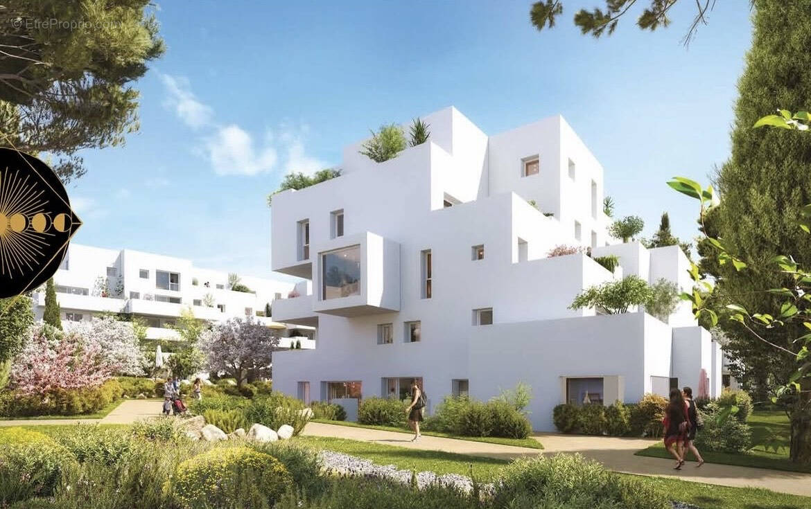 Appartement à LE CRES