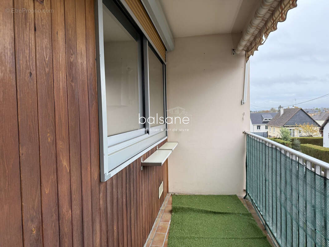 Balcon - Appartement à SAINT-PIERRE-LES-ELBEUF