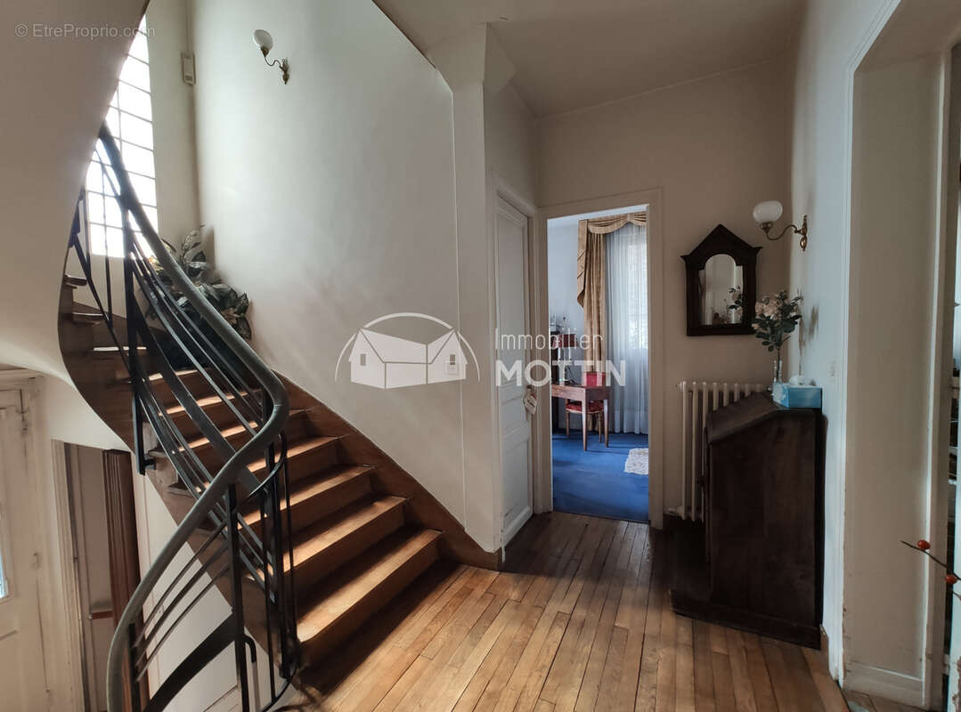 Maison à VITRY-SUR-SEINE